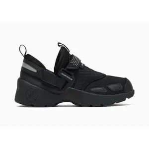 Women's Jordan Trunner LX Black/Black-Black (HQ2164 001)