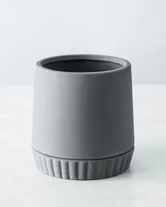 Everette Ceramic Pot with Saucer