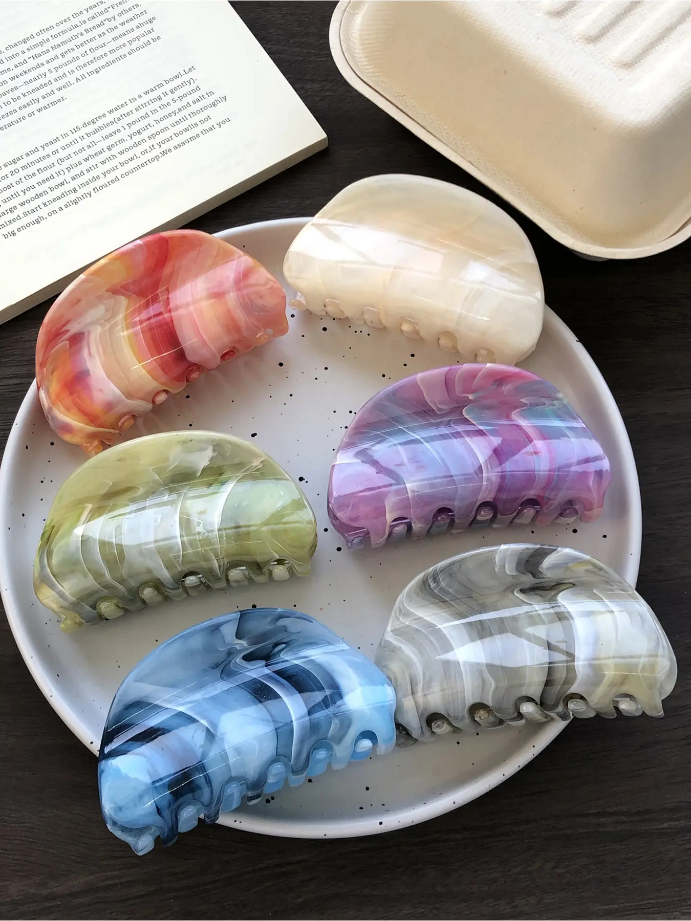 6-piece set of colorful marble flowing oval claw clip pack for styling Hairclips, women's cute, sweet and stylish hair with claws, half tied hair at the back of the head, strong fixed clip, Adjustable Clip, suitable for wearing in various occasions