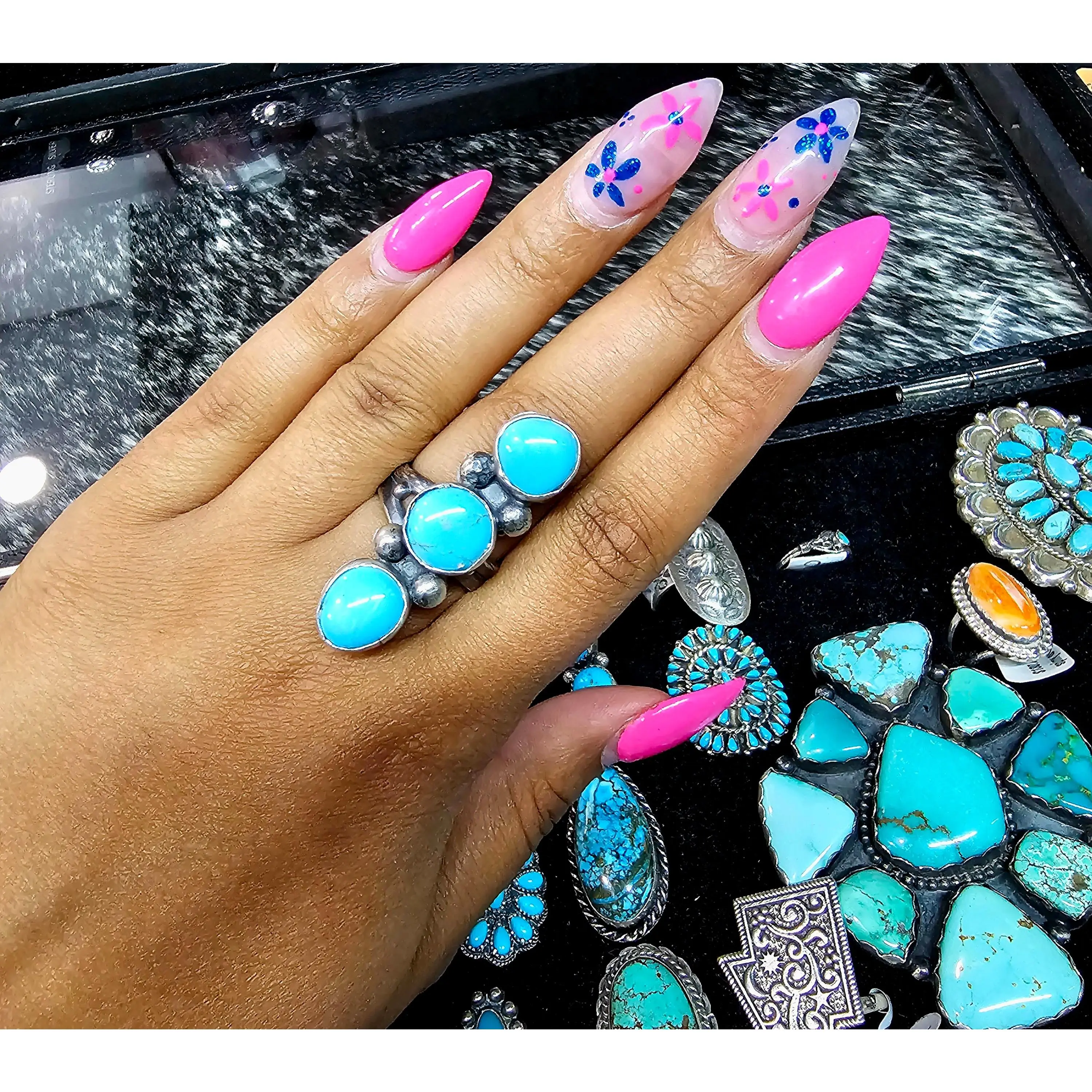 Three stone ring