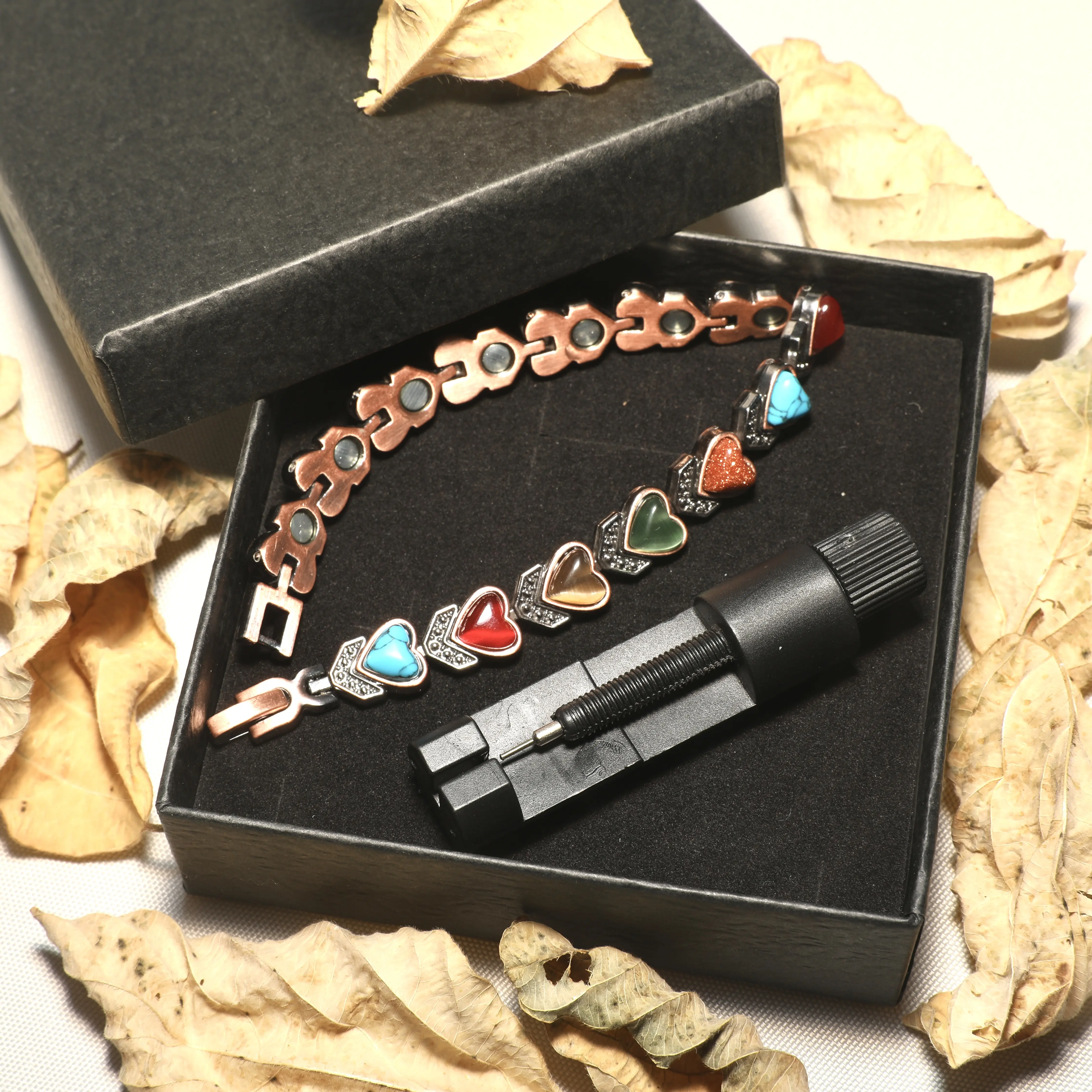 ThreadTonic Women's Real Copper Magnetic Charm Bracelet - Heart Charm, Natural Unique Gemstone, Trendy Jewelry, Retro Female Gift, Costume Jewelry Accessory, Charm Bracelets