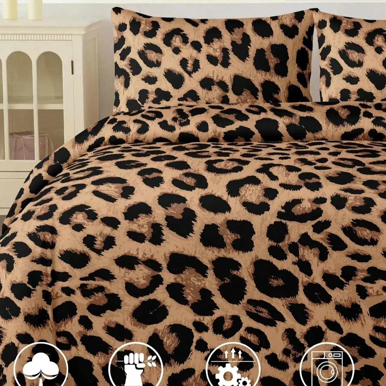 3pcs fashionable leopard print bedding set, Polyester Bed Set, including 1 down duvet cover and 2 pillowcases, unfilled, Decorative Bedding Set, Printed Bedding Set, perfect as a patriotic bedding gift and home decoration, Bed Sets Supplies