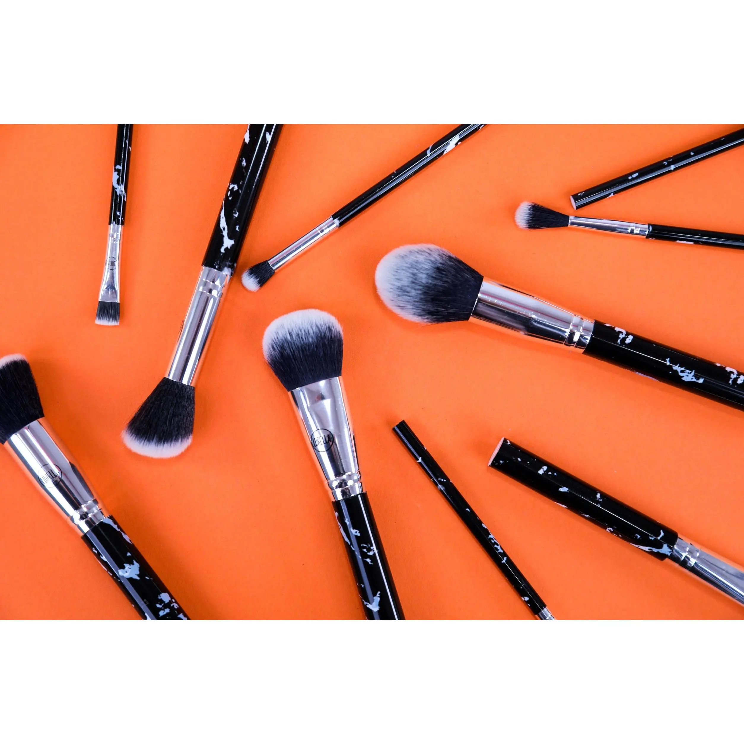 Deluxe Marble Brush Set
