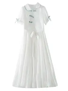 Chinese-style cheongsam with frog button design - a fresh and elegant long dress