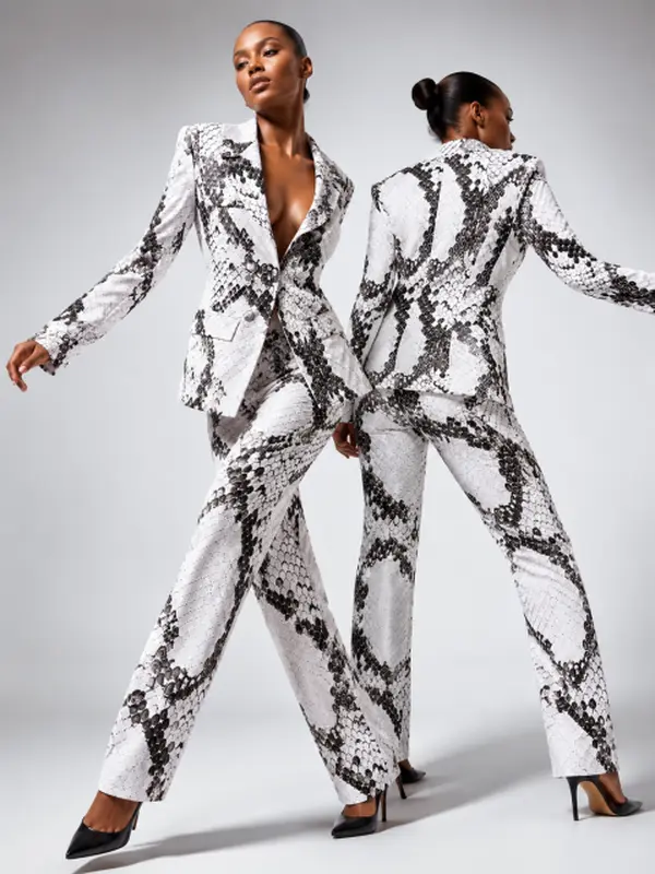 [Snake Skin Printing Set] 2025 Women's Snake Skin Printing Two Piece Set, Double breasted Round Neck Jacket and Pants Set, Casual, Fashionable, Comfortable, Suitable for Spring and Autumn Seasons Elegant Chic