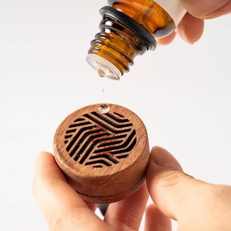 1pc Wood Automobile Essential Oil Fragrance Diffuser, Portable Innovative Mini Fragrance Diffuse, Car Decorations, Living Room, Study, Office Aromatherapy Stick Set - Slow Release Aroma, No Essential Oils