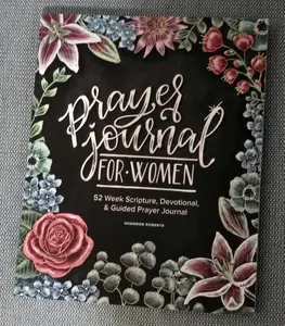Women's 52-Week Prayer Journal: Scripture Verses, Devotional Content, Guided Prayer, Reflections, Journaling Prompts, Bible Journaling, Bible-Infused Paperback Personal Planner