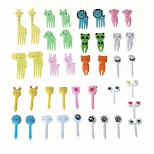 40PCS Fun Cute Mini Cartoon Animal Reusable Food Picks for Bento Lunch Fruit Reusable Toothpicks Forks