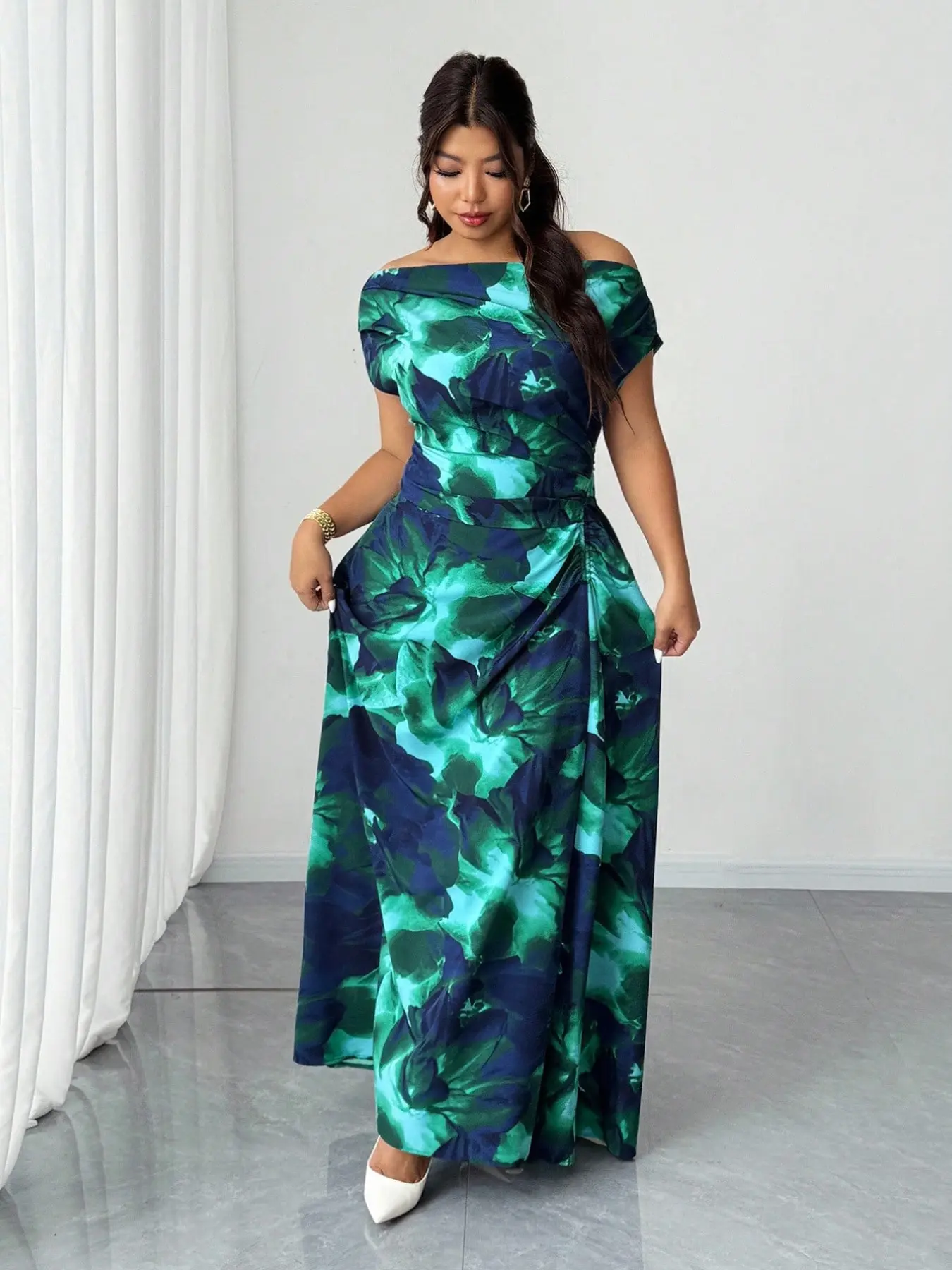 Women's Plus Size Off-Shoulder Long Dress, Ruched Waist Abstract Watercolor Print A-Line Gown for Wedding Parties and Evening Wear, Summer Wedding Guest Dresses