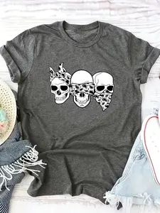Women's Plus Size Skull Print Round Neck Tee, Fashion Casual Short Sleeve T-shirt for Daily Outdoor Wear, Women  Clothing for Summer, Casual Fashionable Top