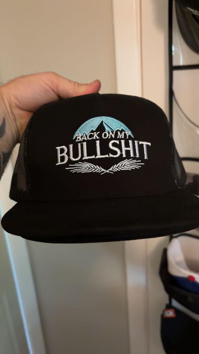 Item: 1 Mystery Box (5 Hats)