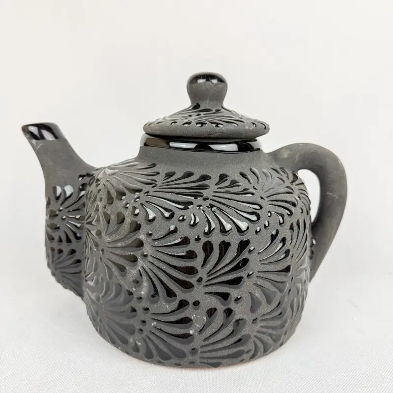 Mexican Talavera Style Tea Pot Coffee Pot Black- Tetera Barro Engobe