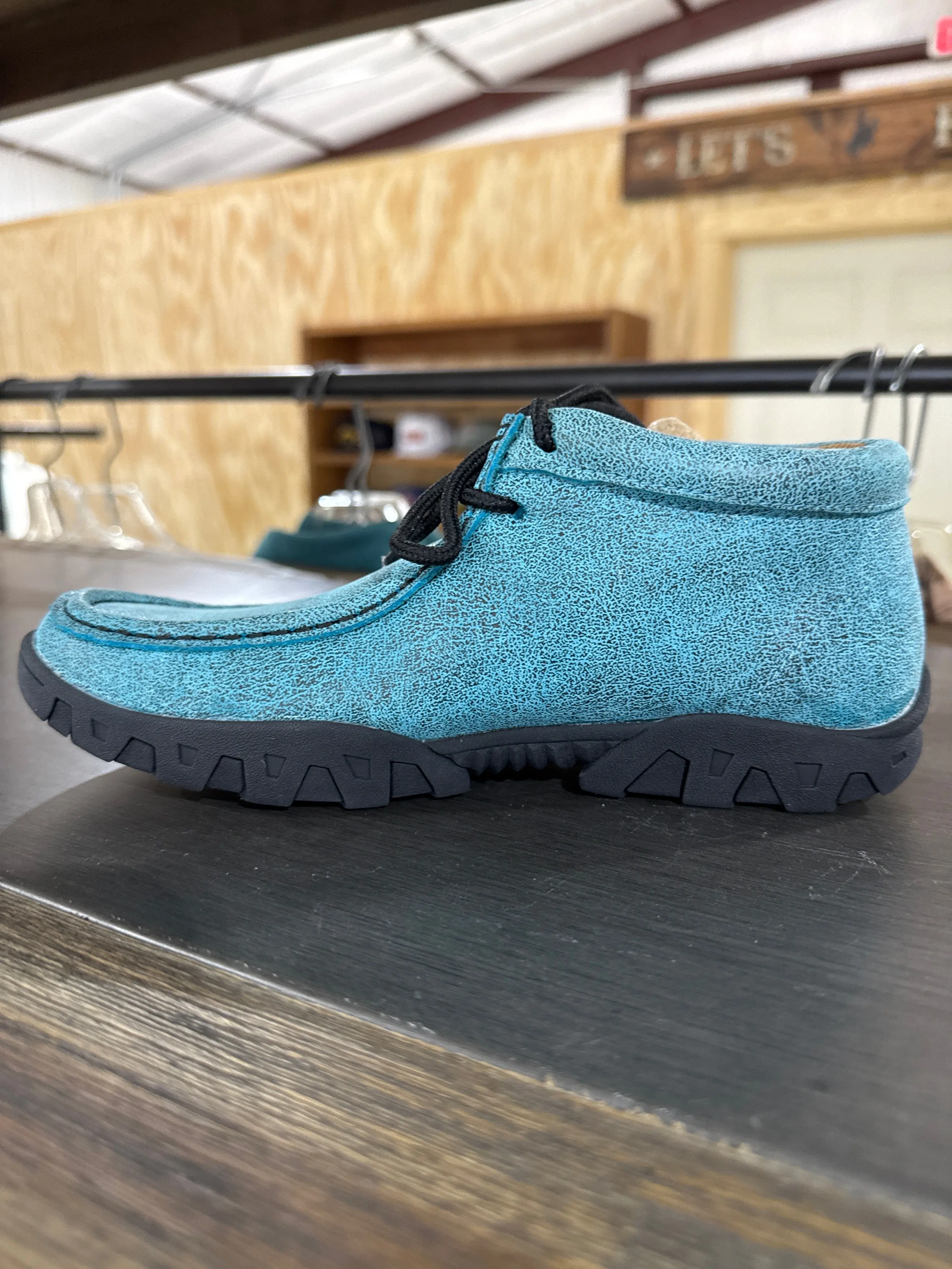 Women's Ferrini Turquoise Rogue Retro Low-Top Casual Trainers - Leather & Faux Leather, Stylish Walking Shoes, Comfortable Versatile Footwear, Closed, Sneaker, Flexible Sole, Everyday Wear, Turquoise Casual Trainers, Basic, Closed Toe