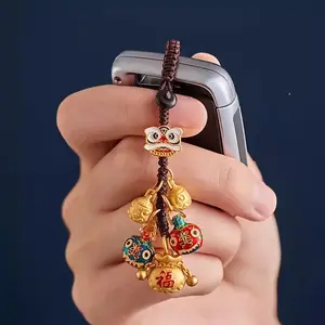 1 piece Feng Shui God of Wealth keychain with Pangu pendant ancient gold with three beasts devouring a beast motif, car keychain, bag hanger decoration, Keychain for bags, gift for business, birthdays and New Year celebrations, traditional Chinese