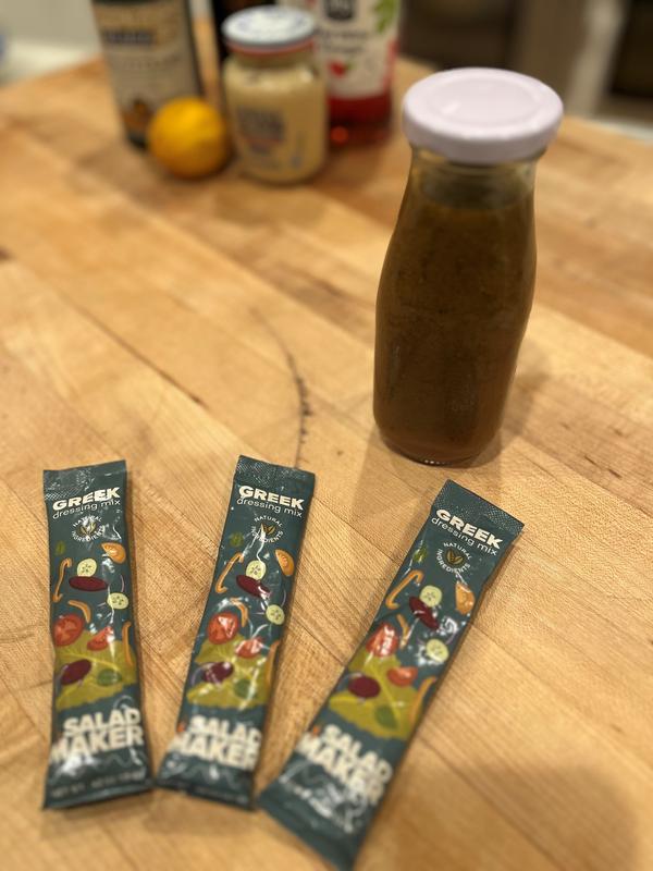 Salad Maker Italian Greek dry salad dressing mix 15 pack box, gluten free, preservative free, no msg, dairy free, makes 12 oz of salad dressing