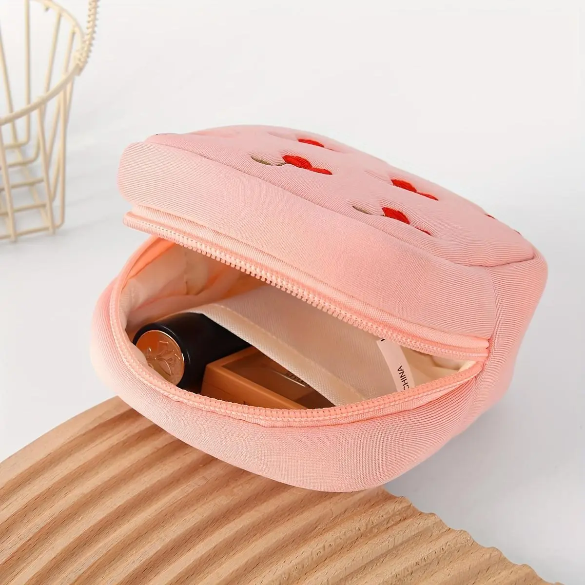 Cute Cherry Embroidery Makeup Bag, 1 Count Portable Large Capacity Cosmetic Storage Bag, Zipper Makeup Organizer Pouch, Versatile Storage Bag for Travel, Dating