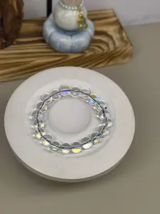 Selected Bracelet – Clean Design for Everyday Wear