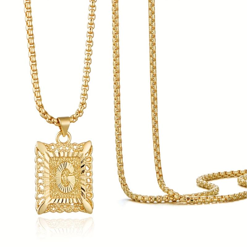 A Hip-Hop Style Copper Pendant Necklace Featuring a Gold-Plated Stainless Steel Chain, with Options for All 26 Letters A-Z, Making It a Stylish And High-End Jewelry Gift. Birthday Gift