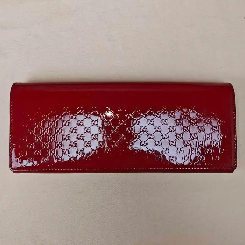 Pre-owned GUCCI Microguccissima Patent Broadway Clutch