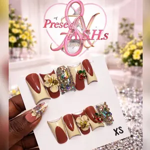 A.S.H.s Empire Full coverage Duck press on nail set “Buzz”