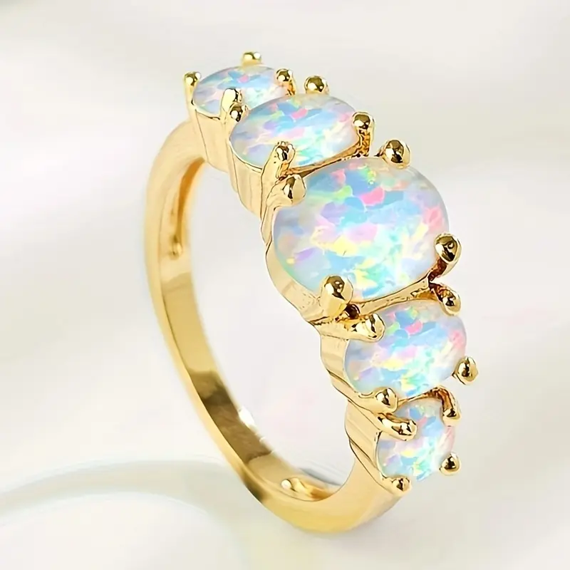 Opal Cat Eye Ring for Women, Elegant and Distinctive Style, Unique Jewelry with a Refined Look, Gift-Ready for Birthdays or Anniversaries, Opal Rings, Versatile Style, Anniversary, Everyday, Distinctive Design, Opal Stones