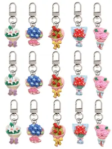 5pcs Mixed Mini Realistic Handheld Flower Keychain, Gift for Valentine's Day, Thanksgiving, Mother's Day, Perfect Present