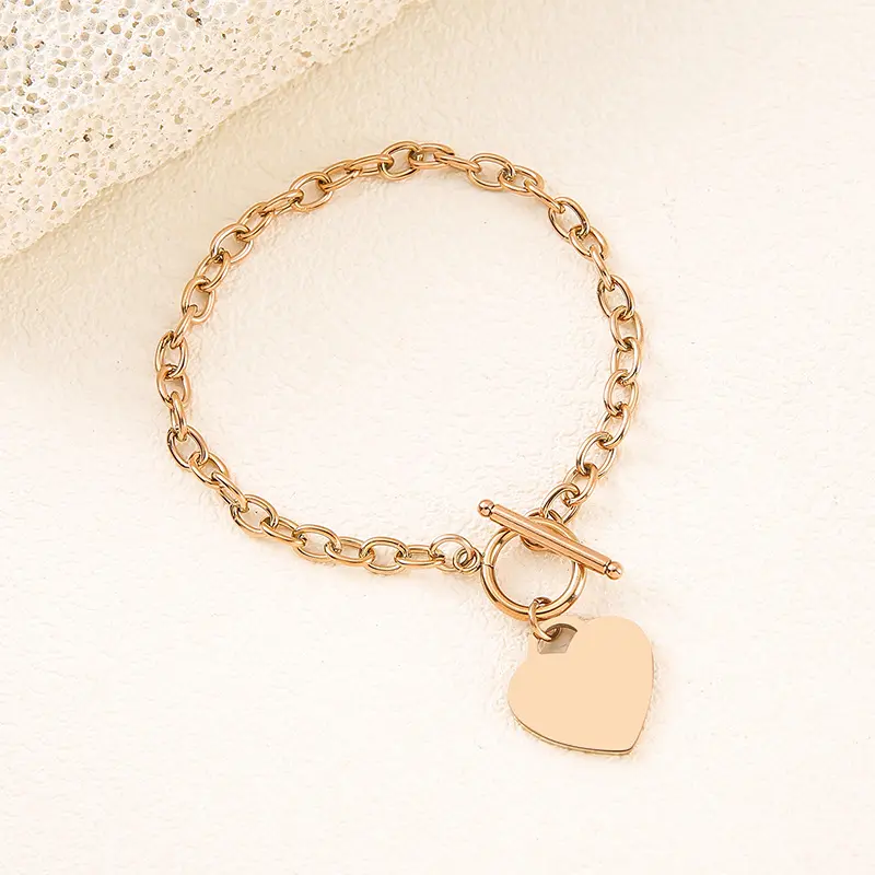 Rose gold 20mm fan shaped hole heart sha