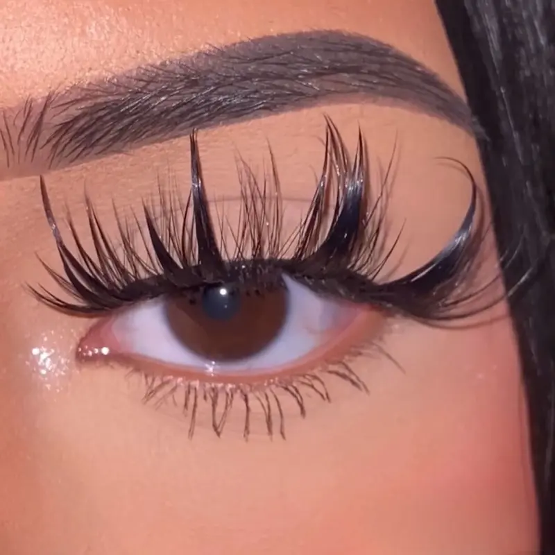 Baddie Alert Strip Lashes - Long, Straight Lashes for Makeup Application, Ideal for Cosmetic Use - Blush