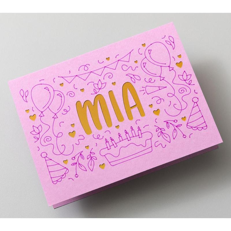 Cricut Maker 4 + Starter Bundle