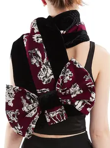 Bow Scarf in Quilted Velour and Toile Print