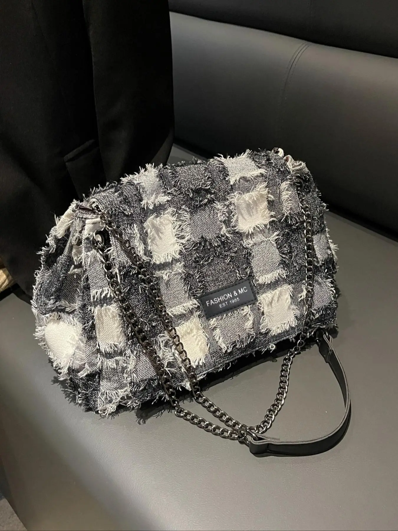 Women's Fashion Checked Plaid Pattern Shoulder Bag, Luxury Bags, Large Capacity Raw Trim Underarm Bag, Casual Trendy Versatile High-quality Daily Comm