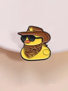 Western Style Denim Duck Brooch Pin with Sunglasses Hat Scarf Cartoon Badge, Perfect Gift for Country Music Fans & Western Enthusiasts, Durable Metal Pins