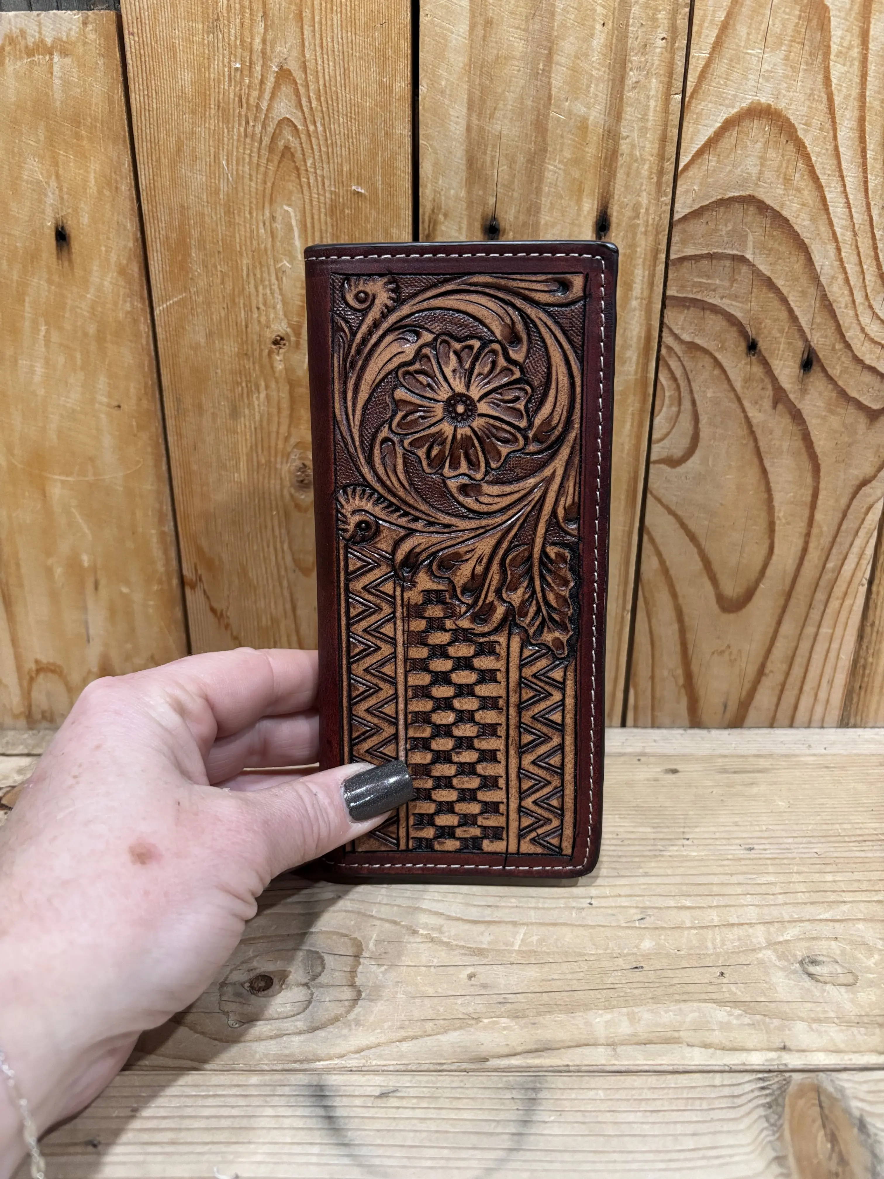 Tooled Leather Tall Men's Wallet!