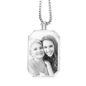 Artimele3D 3D Crystal Photo, Personalized Necklace Gift, Customized Gifts for Mom, Women, Wife, Her, Grandma, Great Custom Gifts With Your Own Photo, Memorial Picture Necklace
