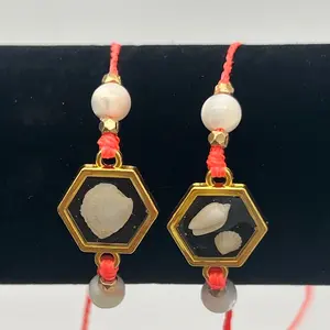 Mini seashell bracelet/gold tone-hot coral cord-mother of pearl beading