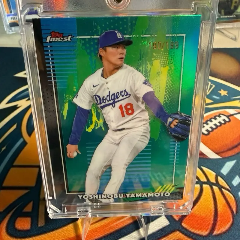 Yoshinobu Yamamoto - Topps Finest AQUA REFRACTOR #’d 190/199 - 2026 DODGERS