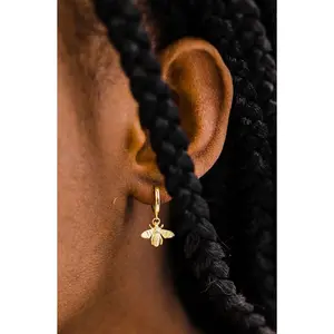 Desi Bee Hoops