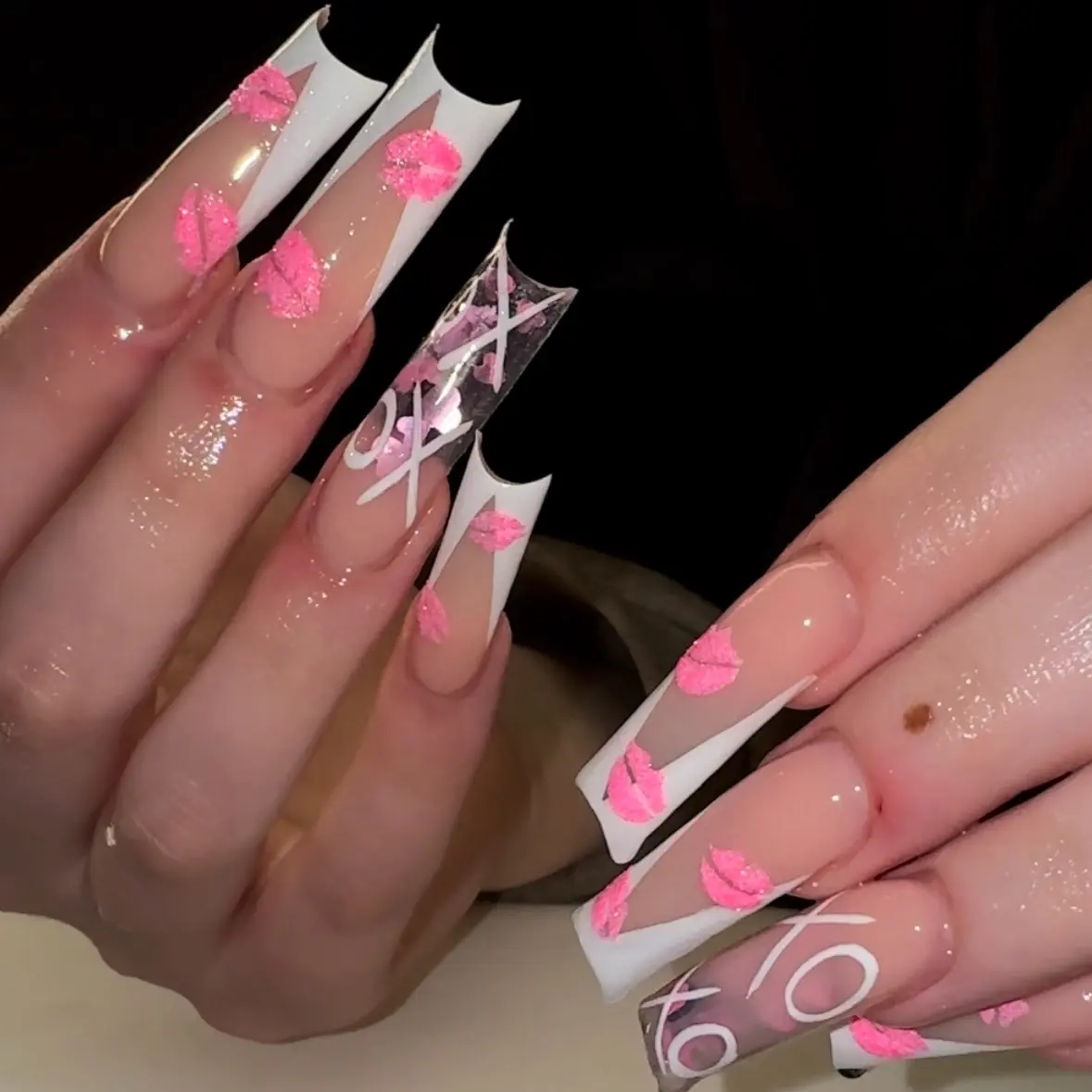 V Day nails