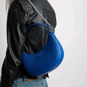 Shop French Connection handbags: buy at up to 70% off. Get the lowest price. For personal use or business.