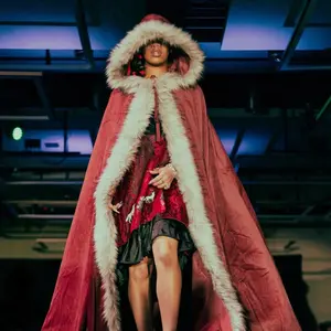 Fur Cloak with Hood - Red, Black, Green - Unisex Medieval Cape for Cosplay & Reenactments - Soft Faux Fur Trim - Adjustable Front Tie - Perfect for Fantasy Events