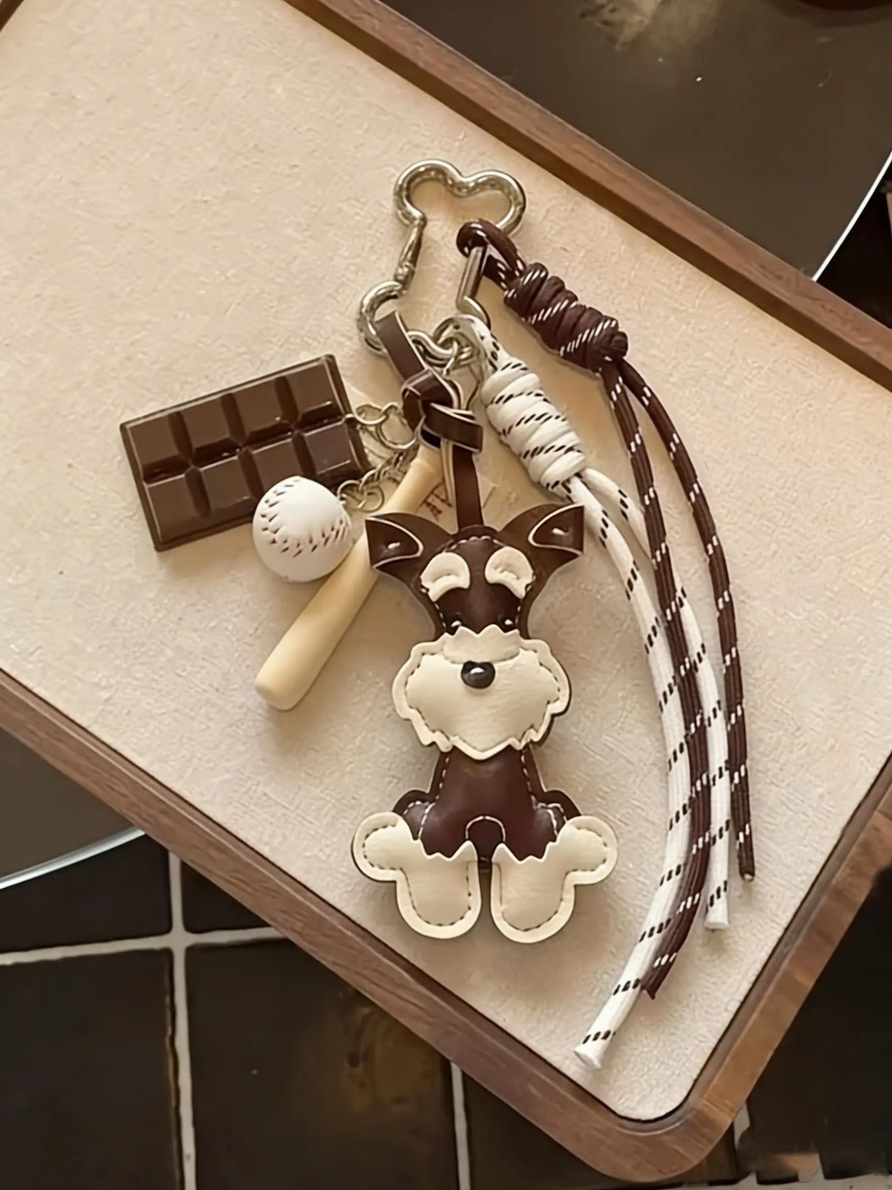Schnauzer Baseball Bag Charm Realistic Faux Chocolate Accessories Two-Tone Braided Rope Tassel American Vintage Style Trendy & Versatile For Bags, Keys Purse Accessories, Purse Charms Charms For Purses Stylish Playful Charm