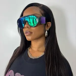 On The Way Curve Retro Sunglass