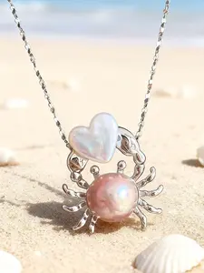 1 Pc Sweet Style Simple Creative Crab Heart Necklace, Funny Crab Holding Heart Necklace, Valentine's Day Creative Gift, Unique Jewelry for Her