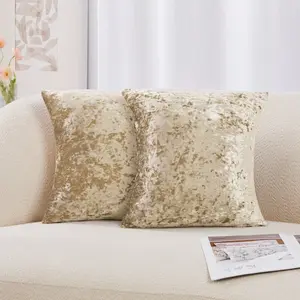 Deconovo Super Soft Velvet Throw Pillow Covers – Set of 2, Luxury Decorative Cushion Covers with Invisible Zipper for Room, Sofa, or Bed Decor