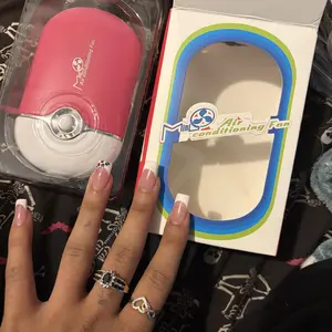 Lash Fan Pro Lash Dryer Blower USB-C Rechargeable Eyelash Fan with Built-in Sponge 30s Lash Extension Setting Portable Salon Tool for Artists Pink