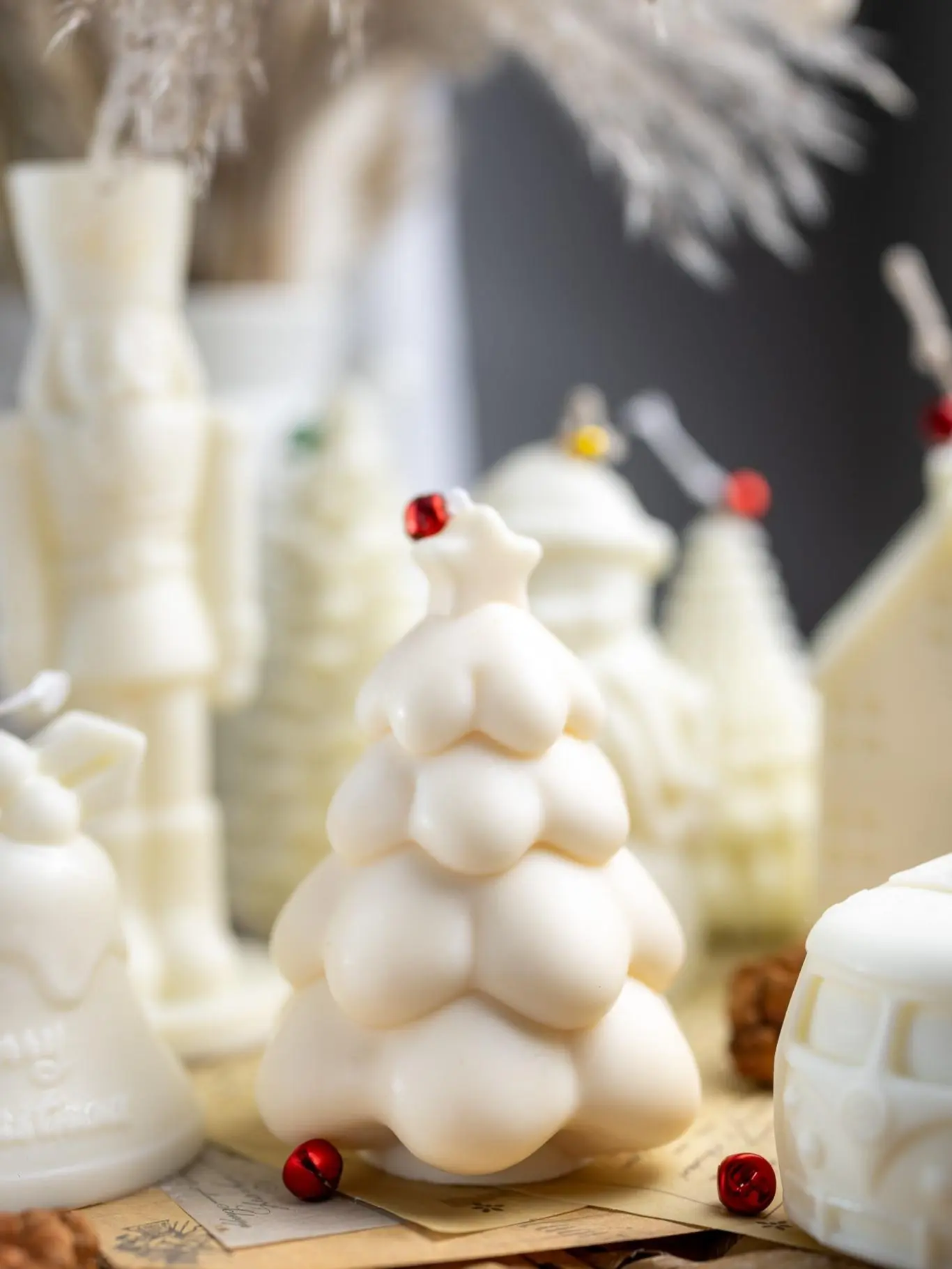 Snow-Capped Christmas Tree Candle Handmade Soy Candle for Gifts & Home Decor