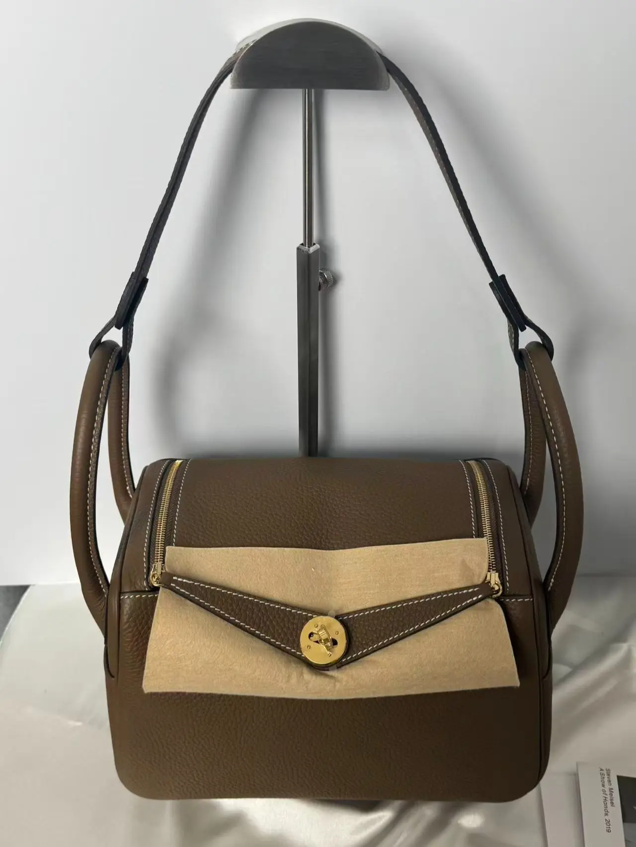 Premium Full-Grain Leather Lindy Style Bag | Luxury Pebble Texture