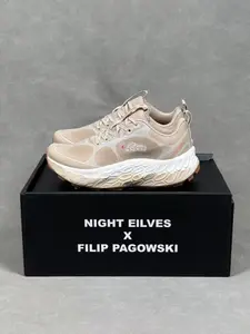 Unisex Thick Sole Wide Toe Waterproof Lightweight Breathable Outdoor Night Glow Trail Running Shoes, Comfortable Sports Footwear