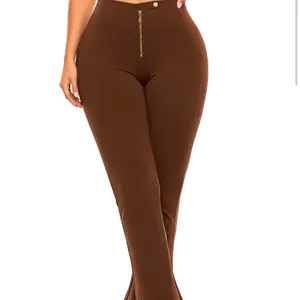 LEGGING MOLDEADOR ULTRAINVISIBLE BOTA ANCHA SMI1399