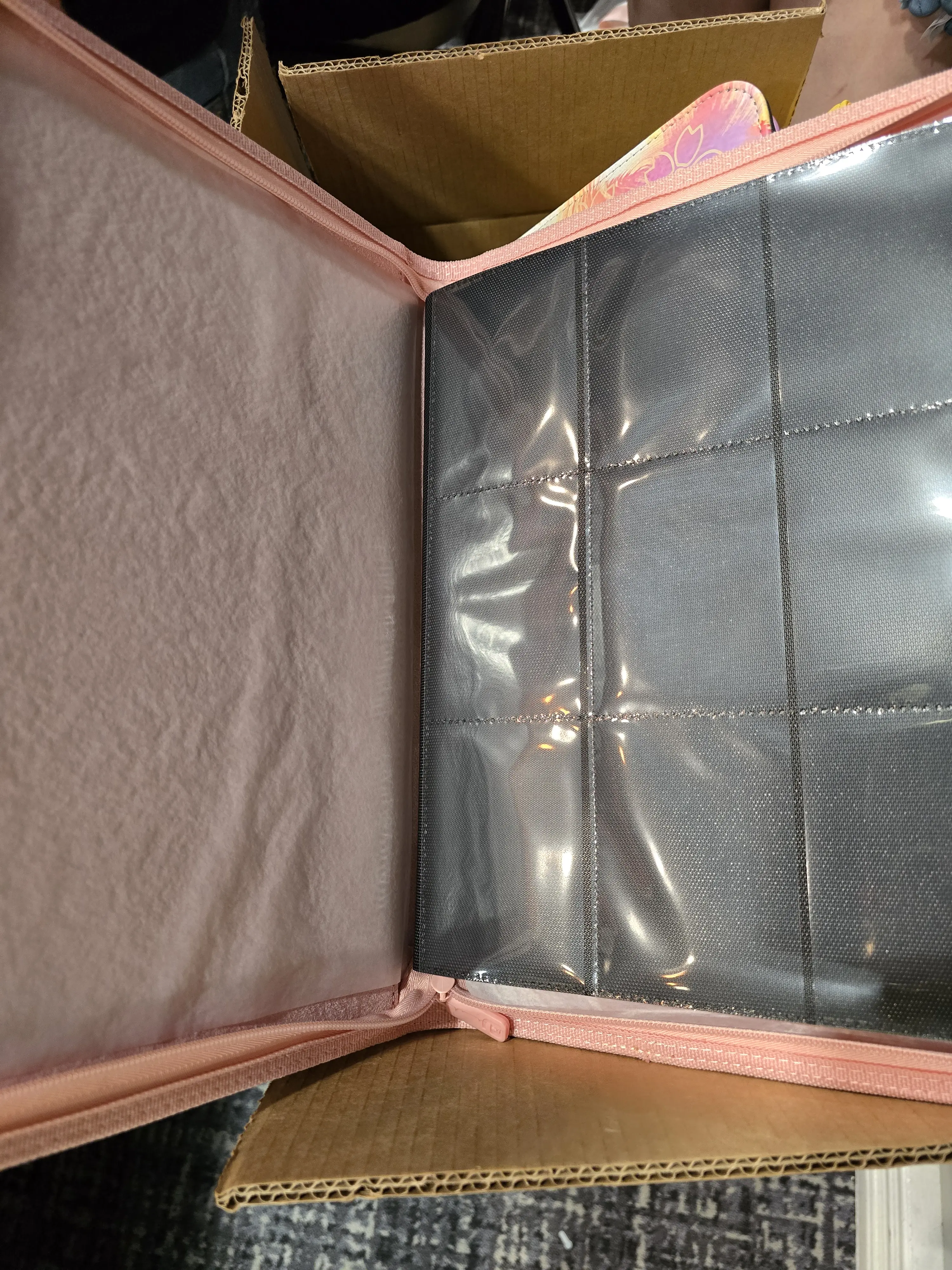 9-Pocket sleeve pink binder laser engraved with Dedene